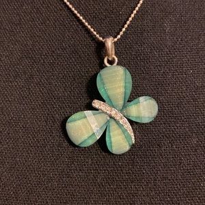 Cute butterfly 🦋 necklace